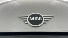 MINI Hatchback 1.5 Cooper Classic 3dr Auto Petrol Hatchback